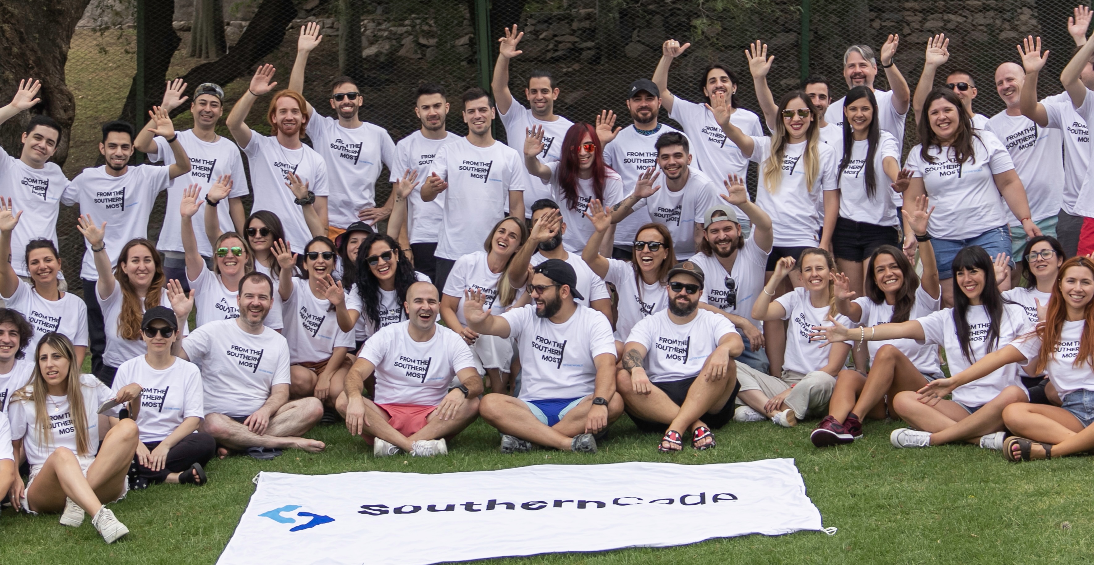 Southern Code Blog - Premium Geometric Background Gallery - High Resolution